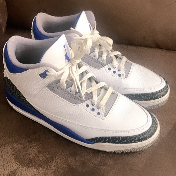 Jordan 3 “Racer blue” | size:10.5 OR BEST OFFER!! - Picture 4 of 4